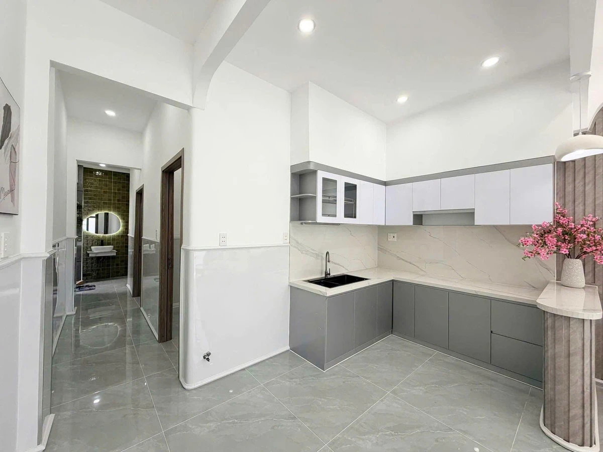 Bán nhà mặt tiền hẻm 3PN, 125m², giá 2 tỷ 900 tại Quận 12 - Ảnh thu nhỏ 4