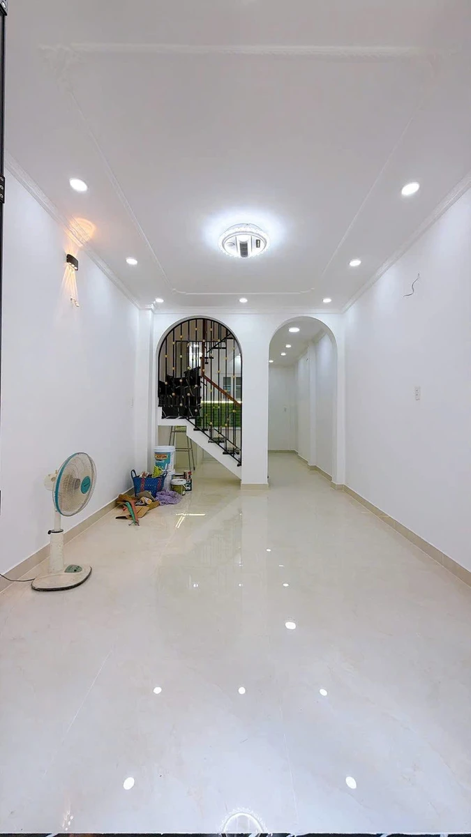 Bán nhà 3 phòng ngủ 65.8m² Đoàn Văn Bơ Quận 4 - Ảnh thu nhỏ 2