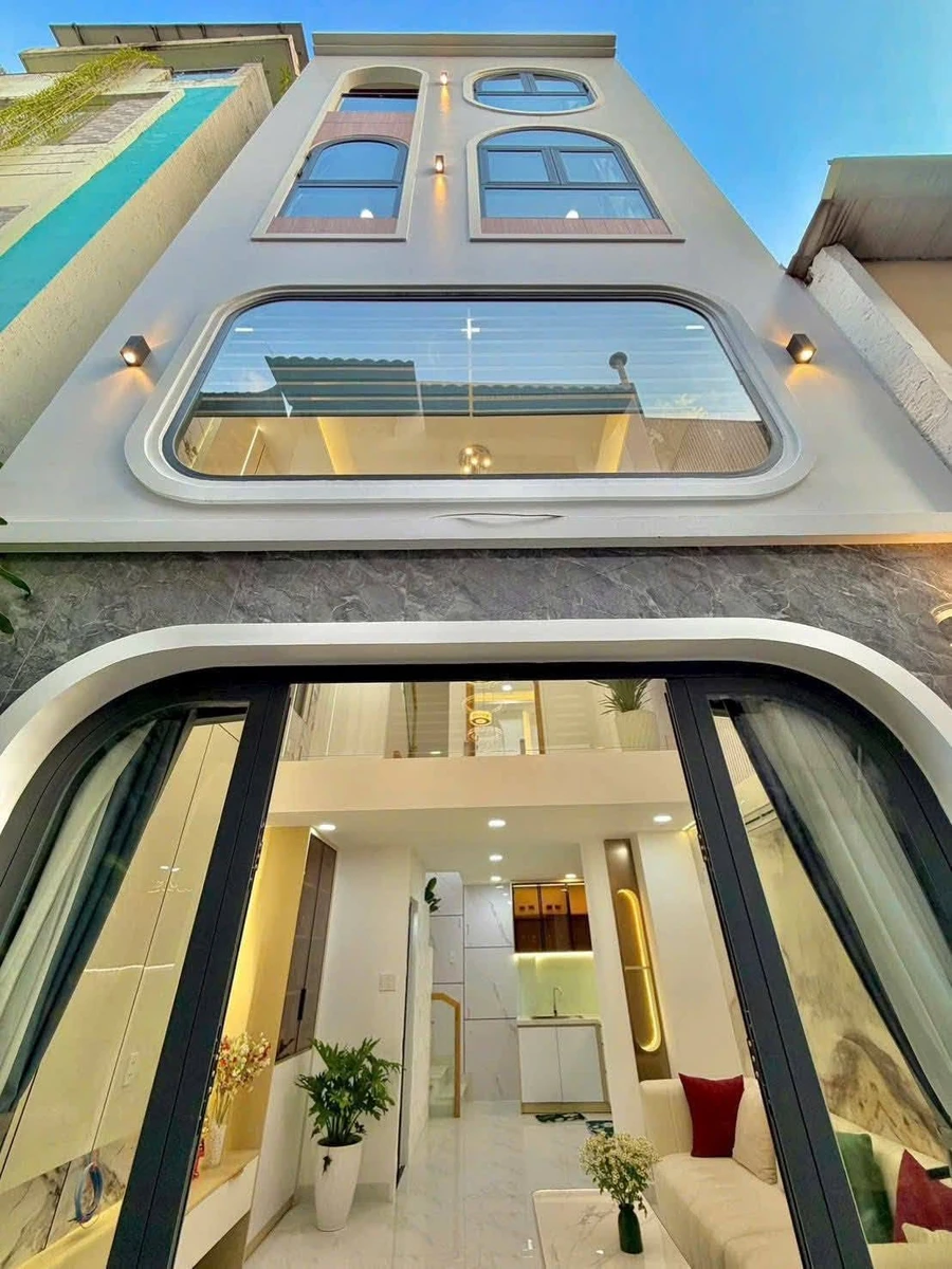 Bán nhà 4 tầng mới 31m² gần mặt tiền Chợ Bà Chiểu, Bình Thạnh - Ảnh 1