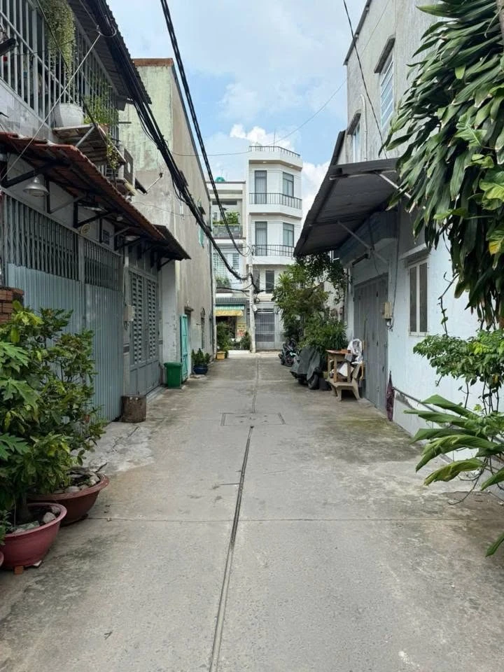 Bán nhà mới 4 tầng 40m2, 5 PN, Lê Văn Quới, Tân Phú - Ảnh 1