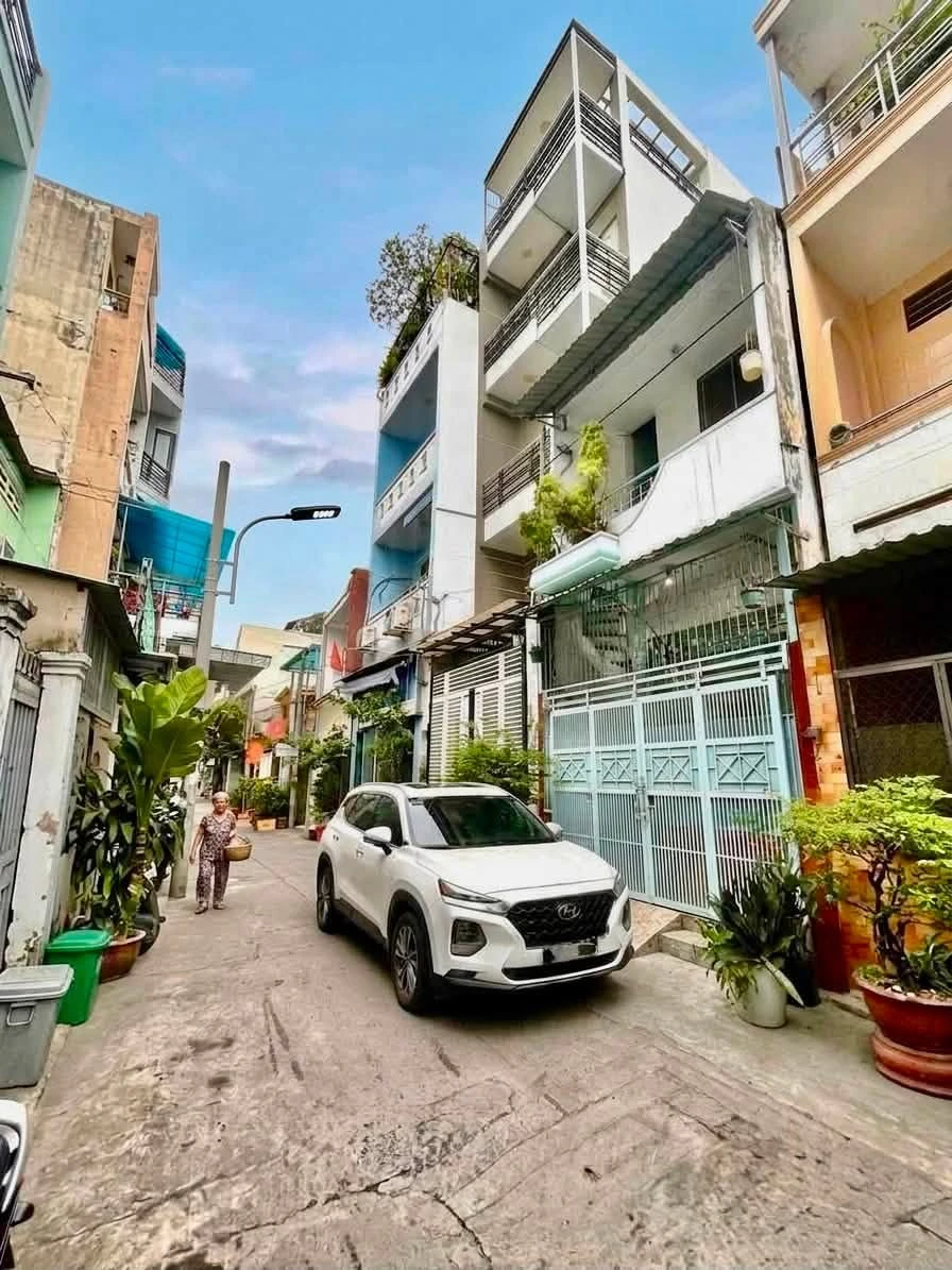 Bán nhà hẻm ô tô 55m2, 3 tầng, đường Phan Văn Hân, Bình Thạnh giá 6,95 tỷ - Ảnh 1