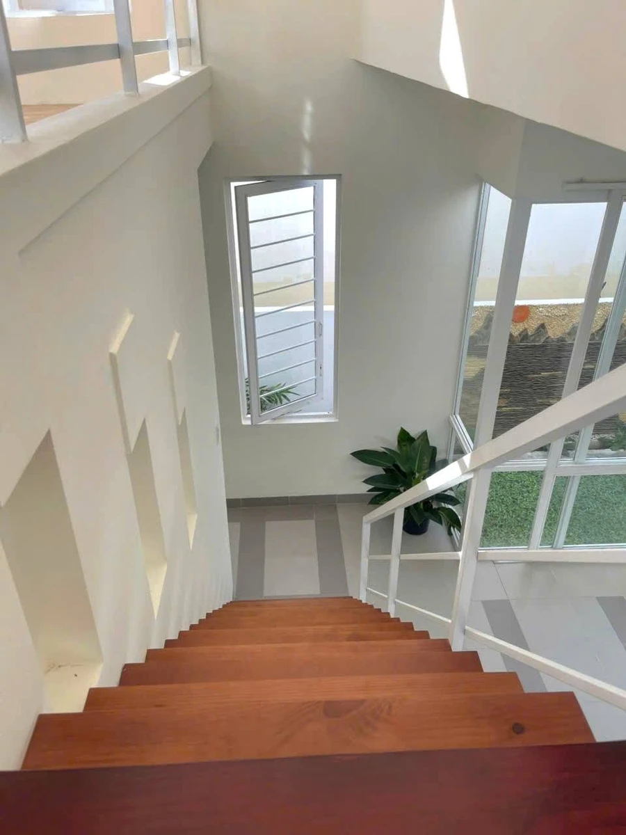 Bán nhà 3PN 155,6m2 đường Xóm Chiếu, Phường Tây Nha Trang, giá 4,95 tỷ - Ảnh thu nhỏ 4