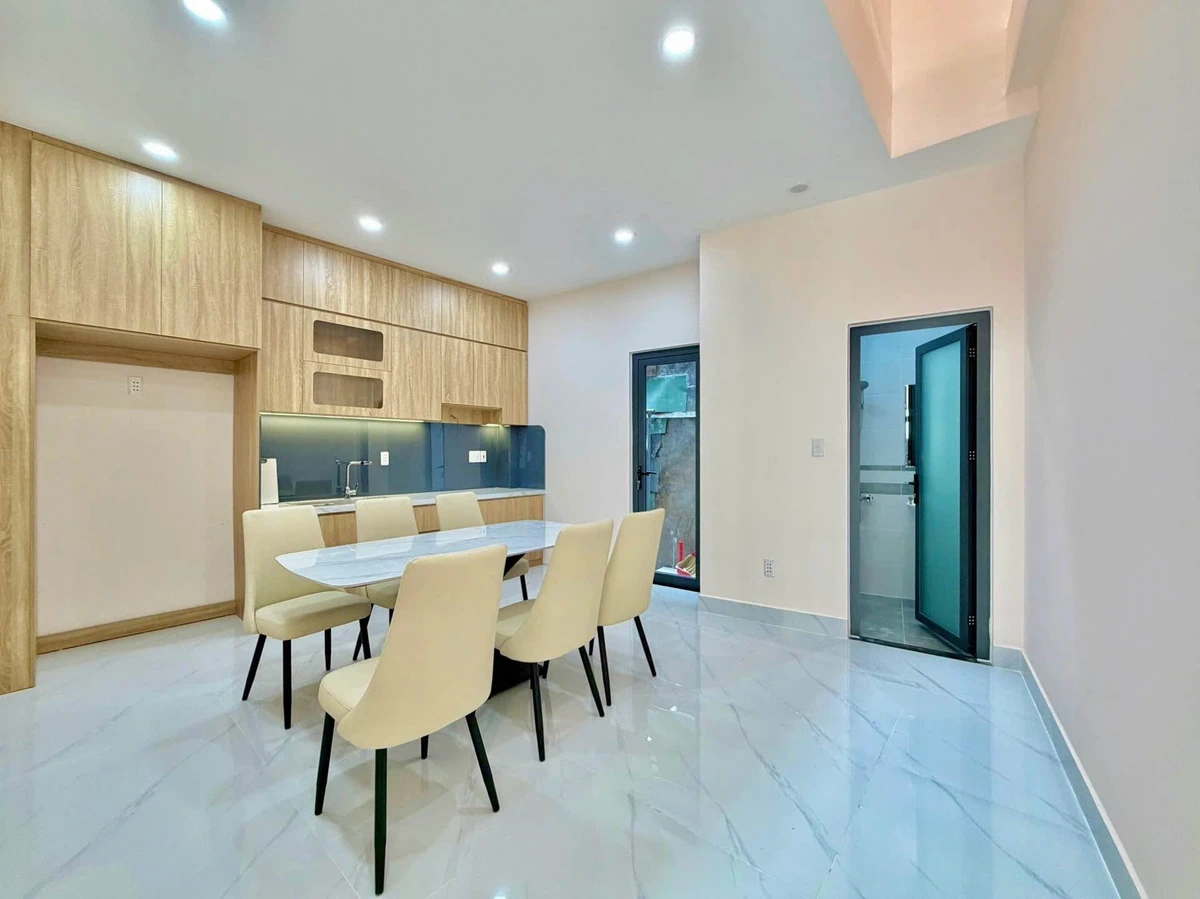Bán nhà 4 tầng 4PN 50m2 khu Ngô Tất Tố, Bình Thạnh 7,8 tỷ - Ảnh thu nhỏ 3