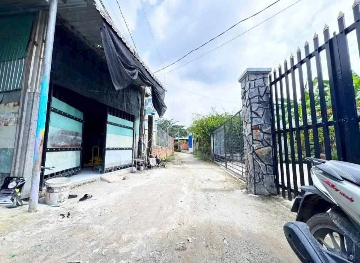 Bán nhà Đức Hoà Long An 100m2 2PN 1.47 tỷ - Ảnh thu nhỏ 4