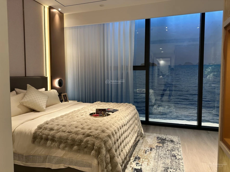 Sở hữu căn hộ view biển Hạ Long chỉ từ 1,6 tỷ. Không chỉ là căn hộ, đây là tầm nhìn Vịnh Di Sản - Ảnh thu nhỏ 2