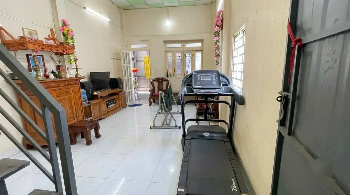 Bán nhà mặt tiền mặt chợ Phú Phong, Thuận An, Bình Dương, 50m2, 3,5 tỷ - Ảnh thu nhỏ 2