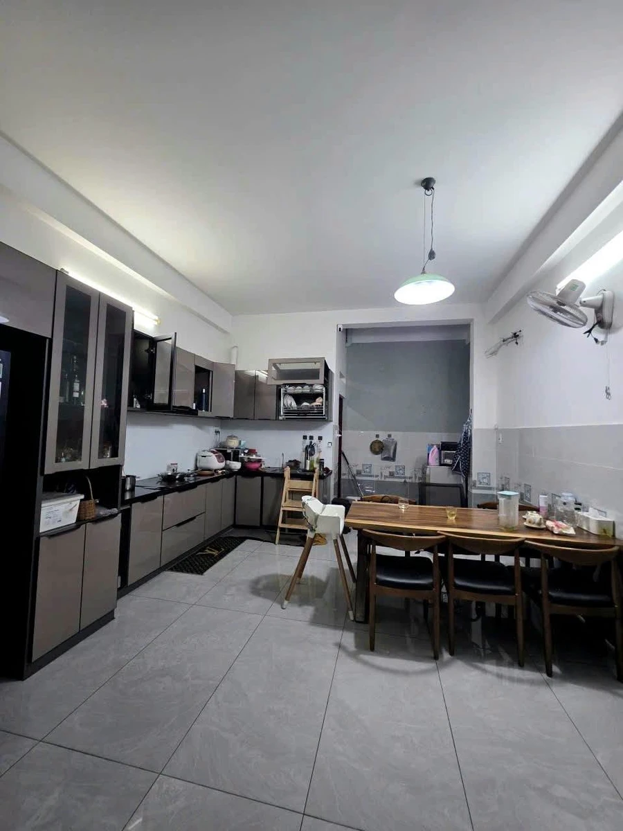 Bán nhà phố 79m² 4 tầng 5PN Cộng Hòa Tân Bình 16,5 tỷ - Ảnh thu nhỏ 4