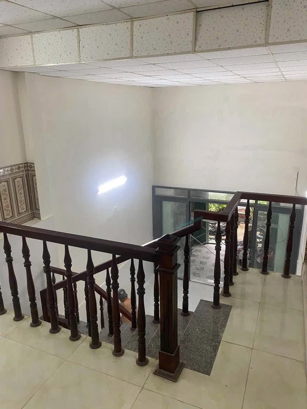 Cho thuê nhà 2PN 100m² hẻm Hòa An 8 triệu/tháng