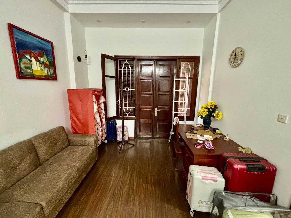 Bán nhà phố 60m2 6 tầng 6PN Trần Quốc Hoàn, Cầu Giấy - Ảnh thu nhỏ 2