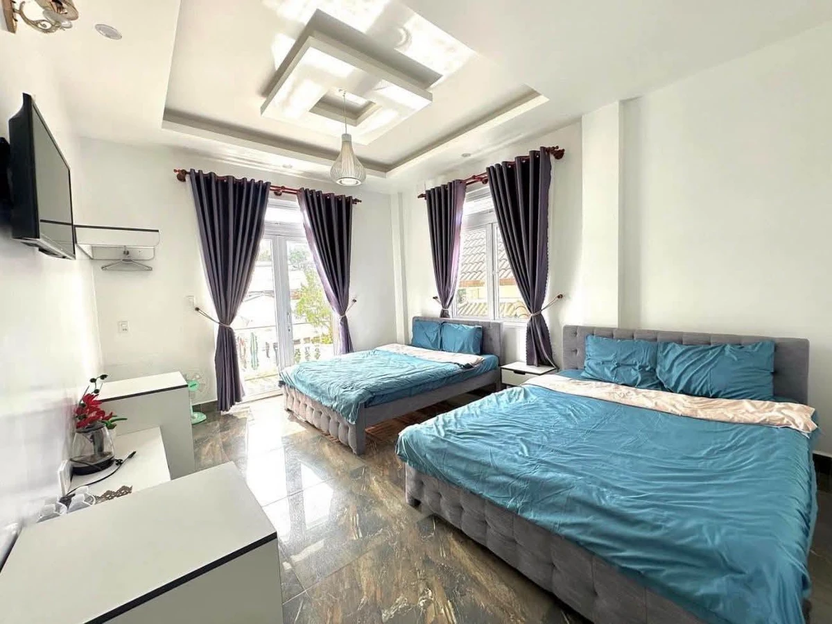 Bán khách sạn 280m2 mặt tiền Đà Lạt 25 tỷ - Ảnh 1