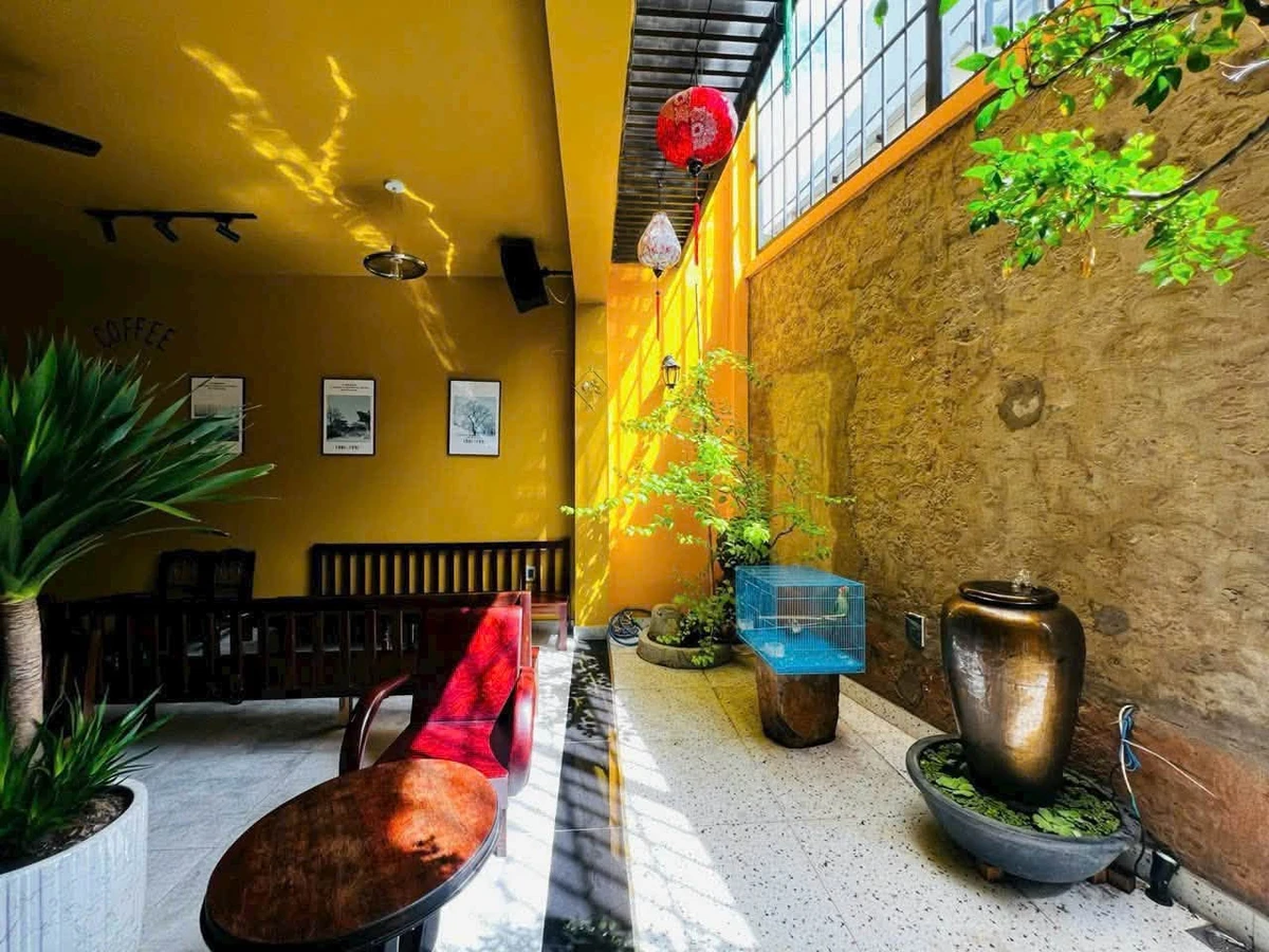 Bán nhà mặt tiền Linh Chiểu 81m2 3 tầng gần Vincom Thủ Đức giá 8 tỷ - Ảnh thu nhỏ 4