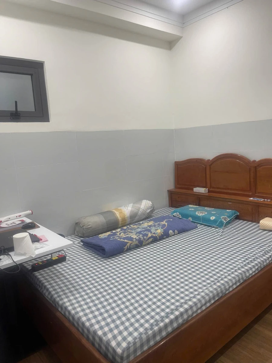 Bán nhà hẻm Y Moan Tân Phú, 70m², 2PN, 3 tỷ - Ảnh thu nhỏ 3