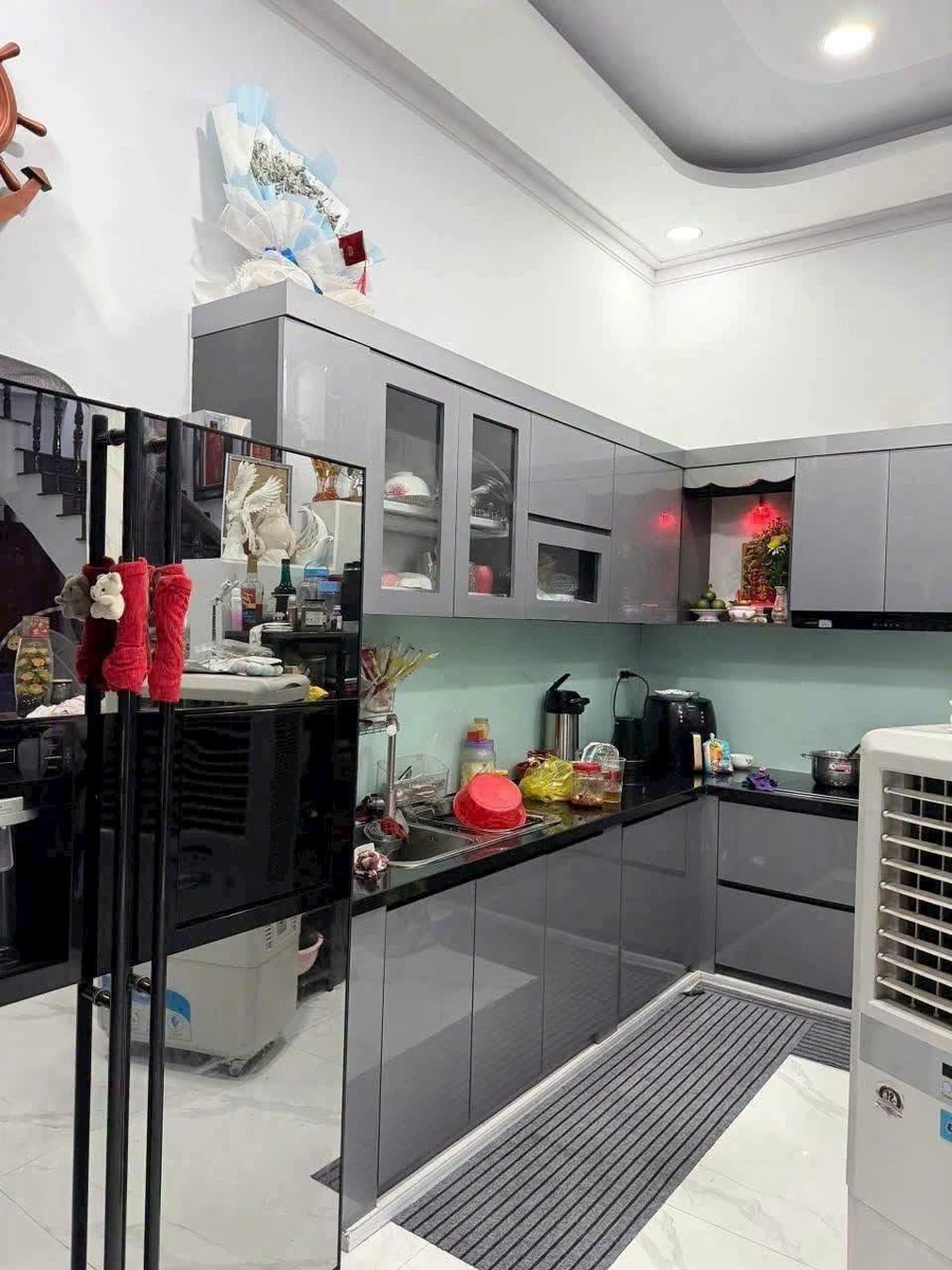 Bán nhà lầu góc 2 mặt tiền đường Đỗ Hành, 124m2, Phú Thủy, Phan Thiết - Ảnh 1