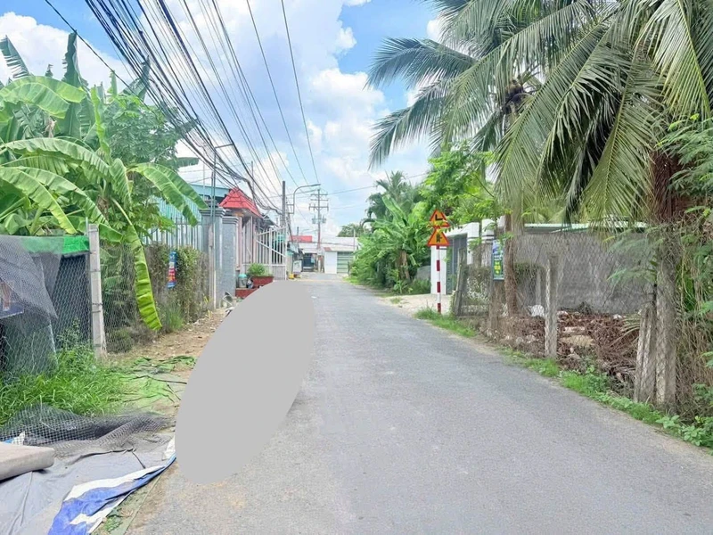 Bán đất mặt tiền đường Nguyễn Văn Trung, 232m2, Phường Phú Khương, Bến Tre