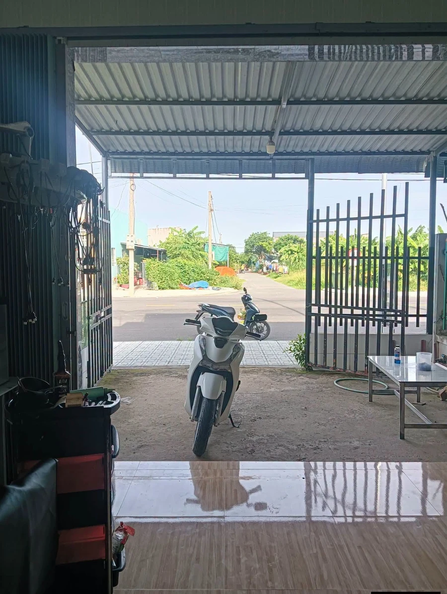 Bán nhà cấp 4 mặt tiền 12m, 100m², 2PN ở Tân Tây Thạnh, Long An - Ảnh thu nhỏ 2