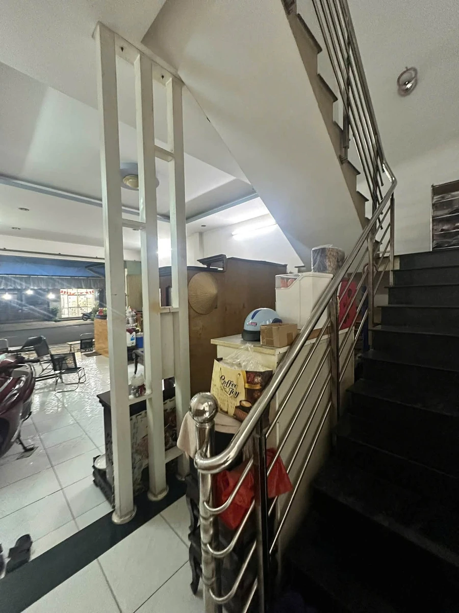 Bán gấp nhà 1 trệt 1 lầu mặt tiền Trương Định, Tân Mai, Biên Hòa 74m² giá 7,9 tỷ - Ảnh thu nhỏ 2