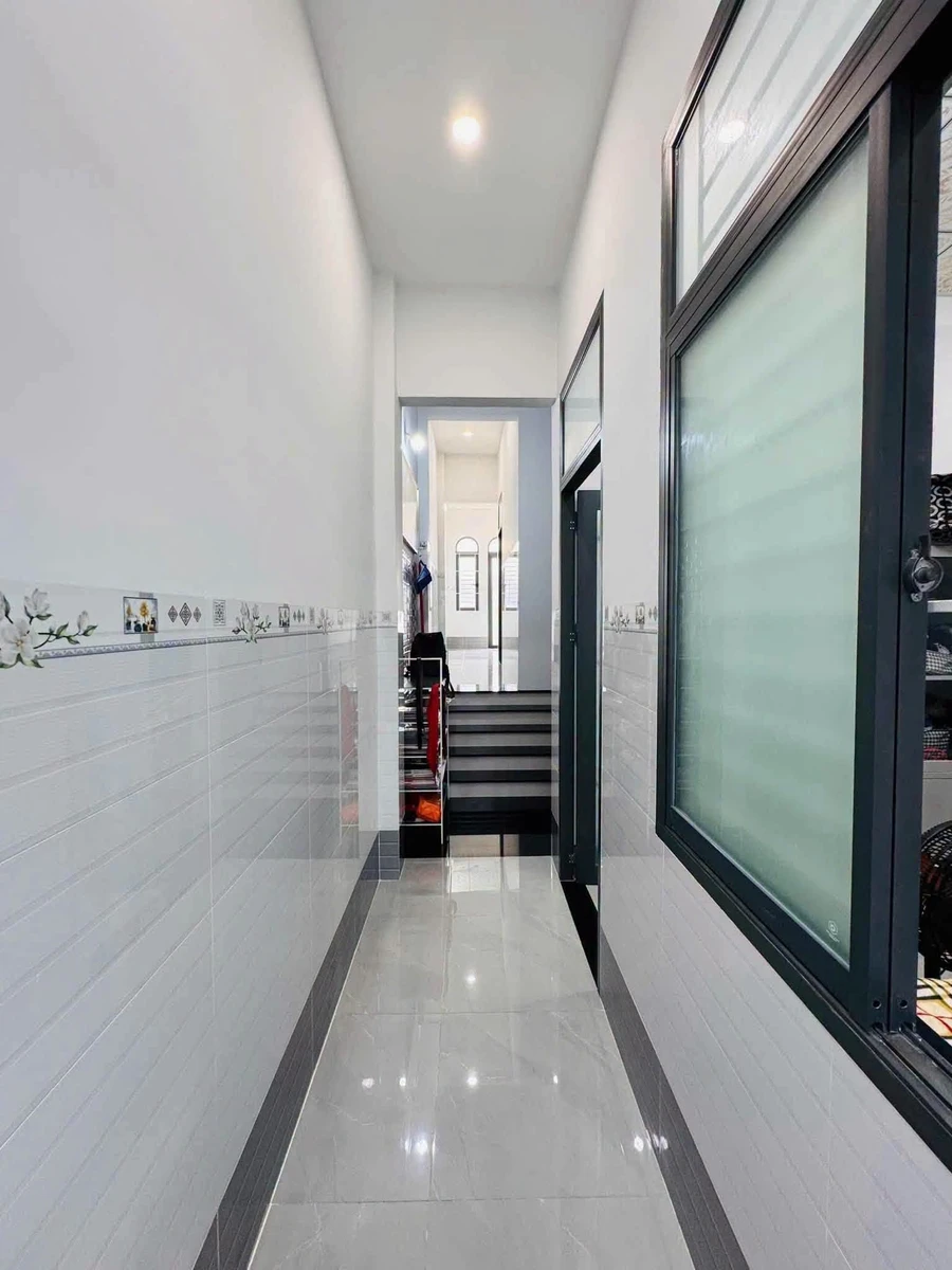 Bán nhà mặt tiền Nguyễn Hữu Thọ Quy Nhơn 74m2 4 tỷ 999 - Ảnh thu nhỏ 3