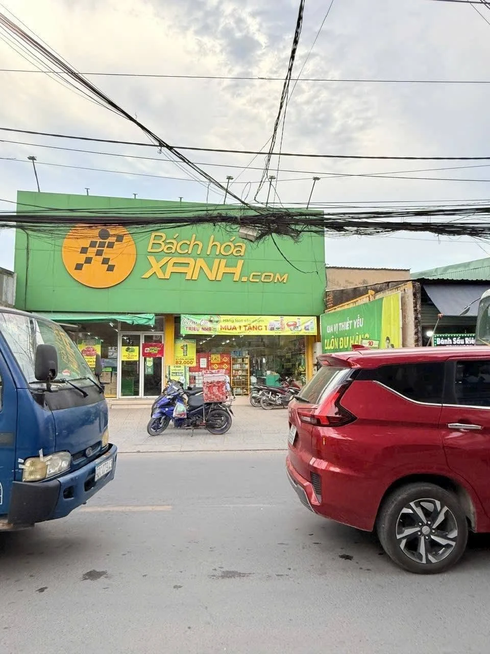 Bán biệt thự mặt tiền kinh doanh 119m² Trần Quang Diệu, Dĩ An - Ảnh 1