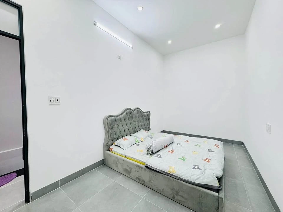 Bán nhà hẻm 99m2, 3 PN gần Bà Triệu, Quận 10 - Ảnh thu nhỏ 4