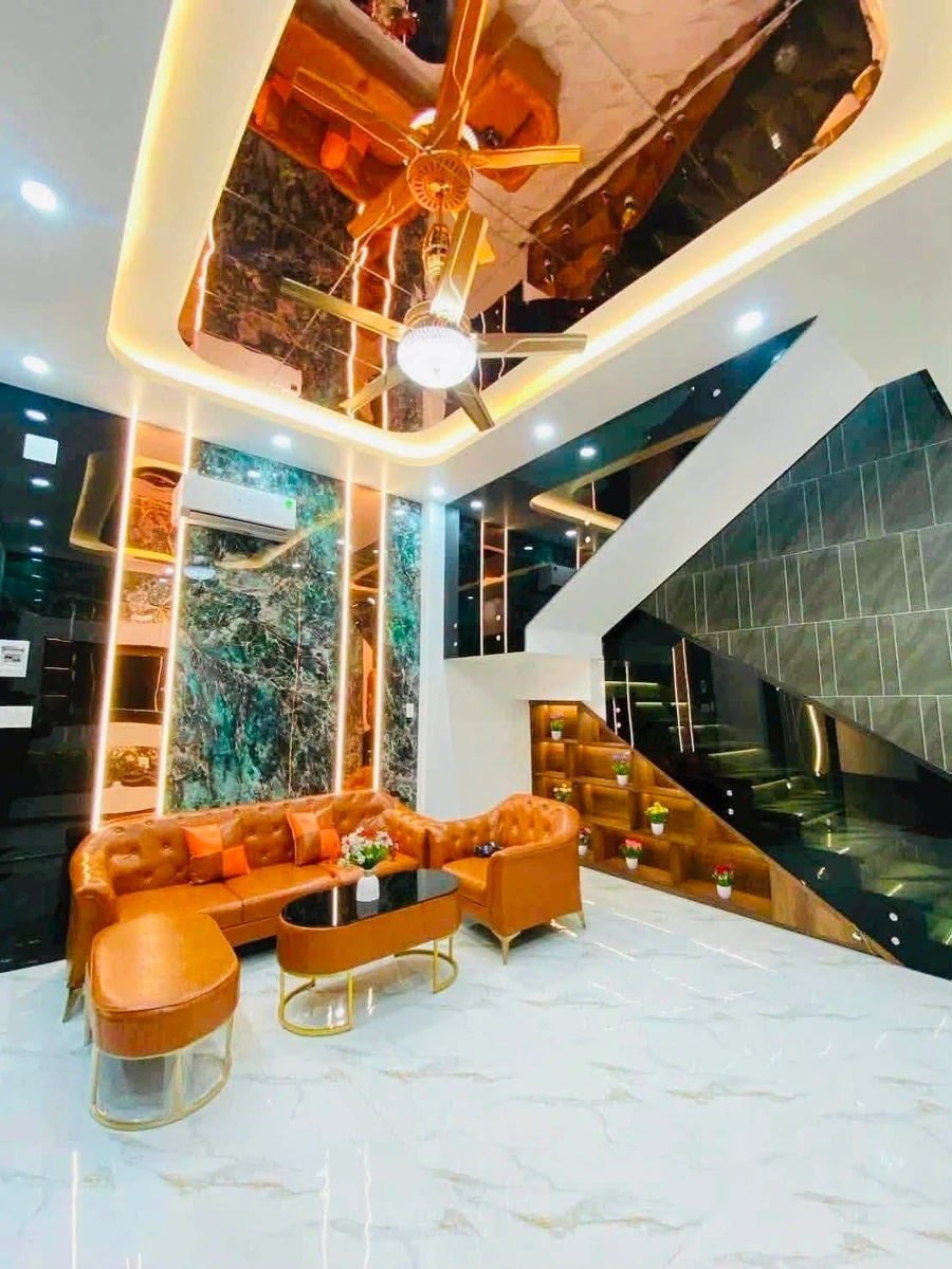 Bán nhà mặt tiền Văn Cao 125m² Rạch Giá 4,18 tỷ - Ảnh thu nhỏ 5
