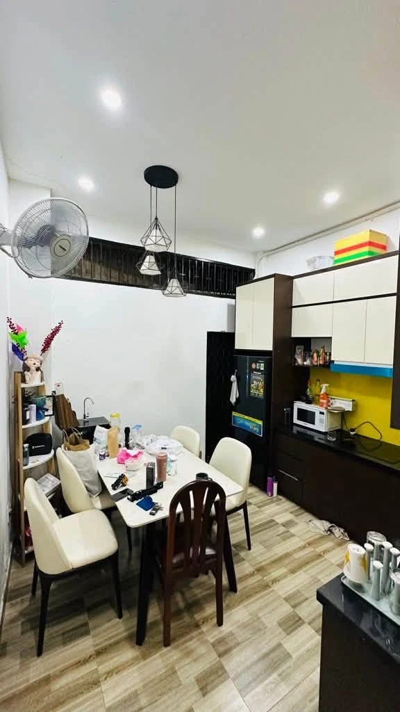 Bán nhà mặt tiền 66m2, 3 phòng ngủ tại Trần Khắc Chân, Phú Nhuận - Ảnh thu nhỏ 2