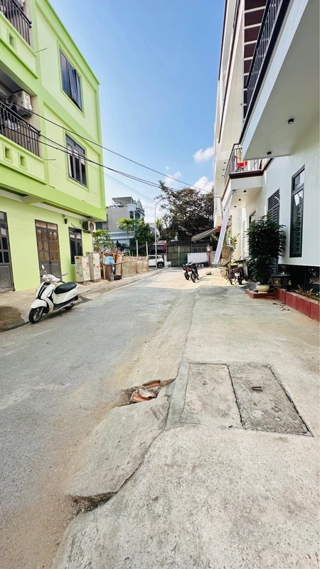 Bán đất 60m² mặt tiền Hải Thượng Lãn Ông, Quận 1 – 2,3 tỷ