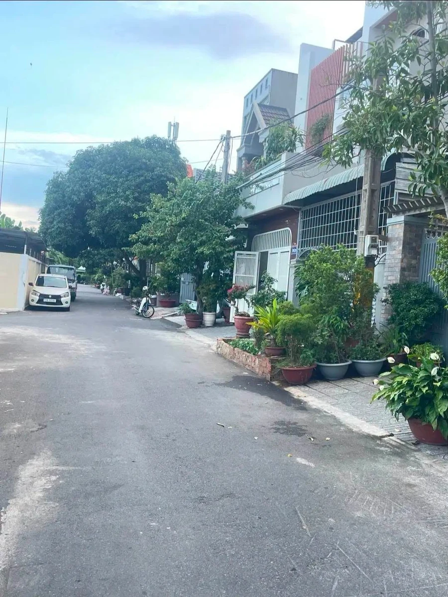 Bán nhà cấp 4, 80m2, Nguyễn Thiện Thuật, Quận 1 - Ảnh 1