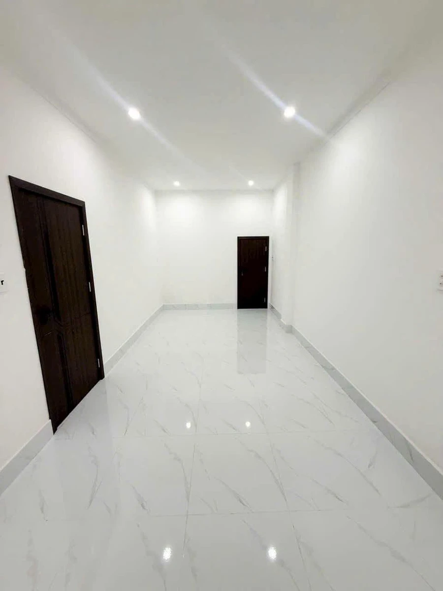 Bán nhà 1 trệt 1 lầu 76m2 giá 2,8 tỷ gần KDL Bửu Long, Phường Trấn Biên, Đồng Nai - Ảnh thu nhỏ 3