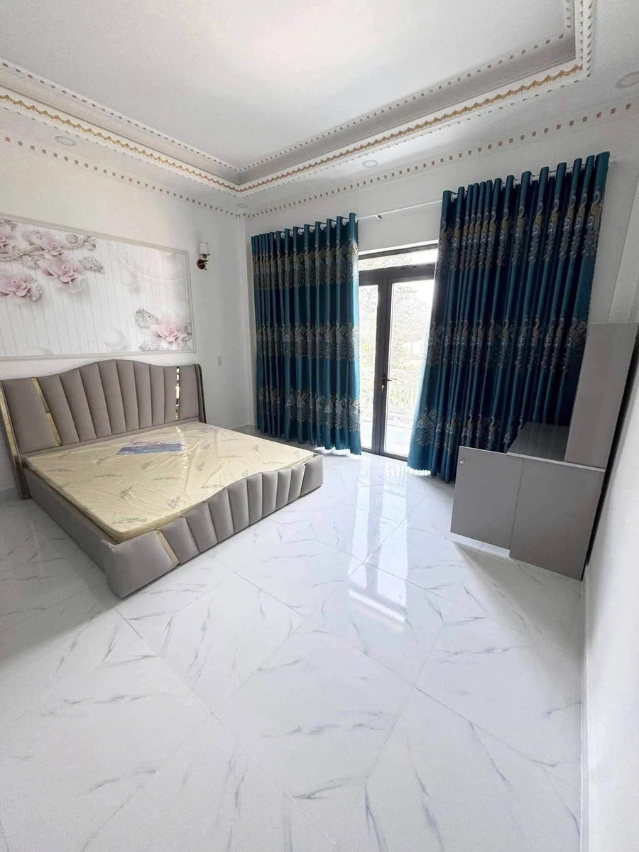 Bán nhà trệt lầu 3PN 72m2 Tân Uyên Bình Dương 2.2 tỷ - Ảnh thu nhỏ 3