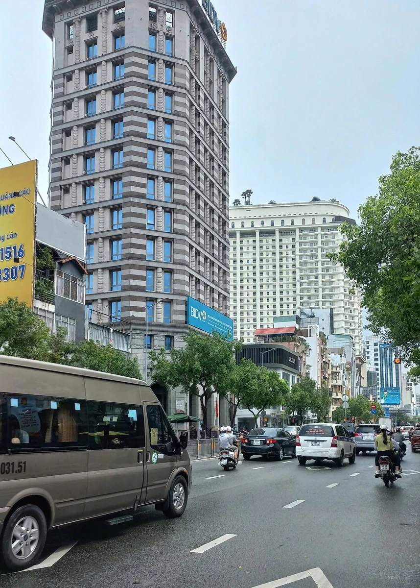 Bán nhà hẻm đường Nam Kỳ Khởi Nghĩa, 60m2, 1 trệt 1 lầu, giá 5,85 tỷ, Phường Xuân Hòa, Quận 3 - Ảnh 1