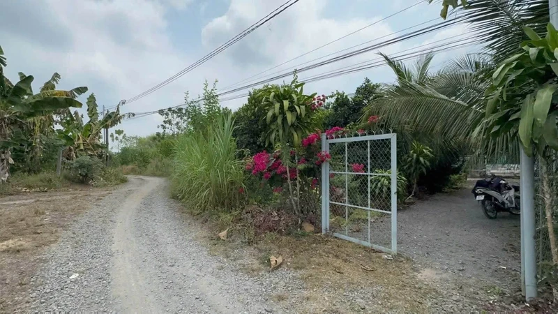 Bán nhà vườn 2.049m² trái cây Xã Phú Vinh, Đồng Nai