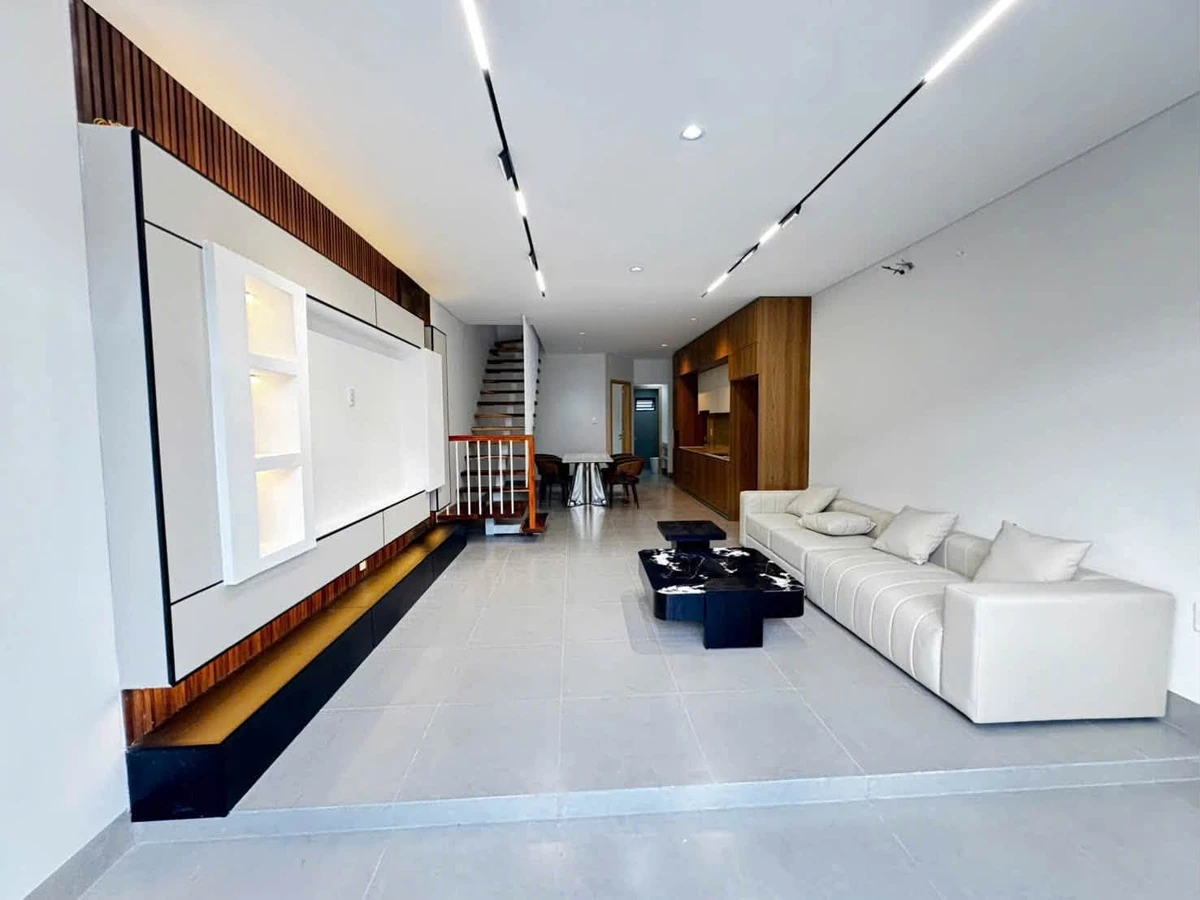 Bán nhà hiện đại mặt tiền Võ Thị Mười Rạch Giá 67,5m² 2,65 tỷ - Ảnh thu nhỏ 4