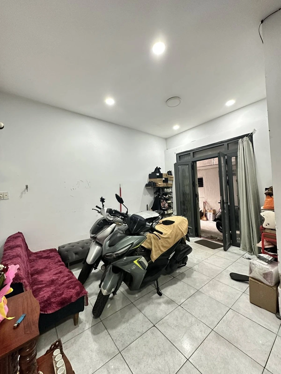 Bán nhà 2 tầng 4PN, 60m2, Phú Nhuận, hơn 6 tỷ - Ảnh thu nhỏ 2