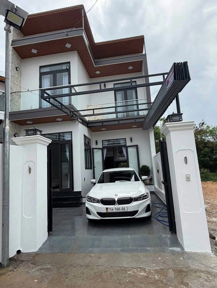 Bán nhà 2 tầng 3PN 115m² Lê Ngô Cát, Huế - Ảnh 1