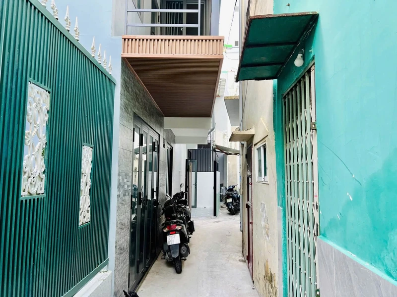 Bán nhà 3 tầng 2 PN gần biển Nha Trang 55.2m² 4 tỷ 850 triệu