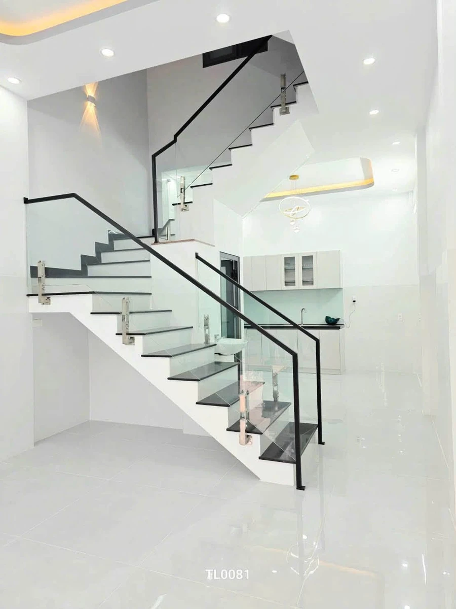Bán nhà mặt tiền 3 tầng 40m² 3PN Quy Nhơn - Ảnh thu nhỏ 2