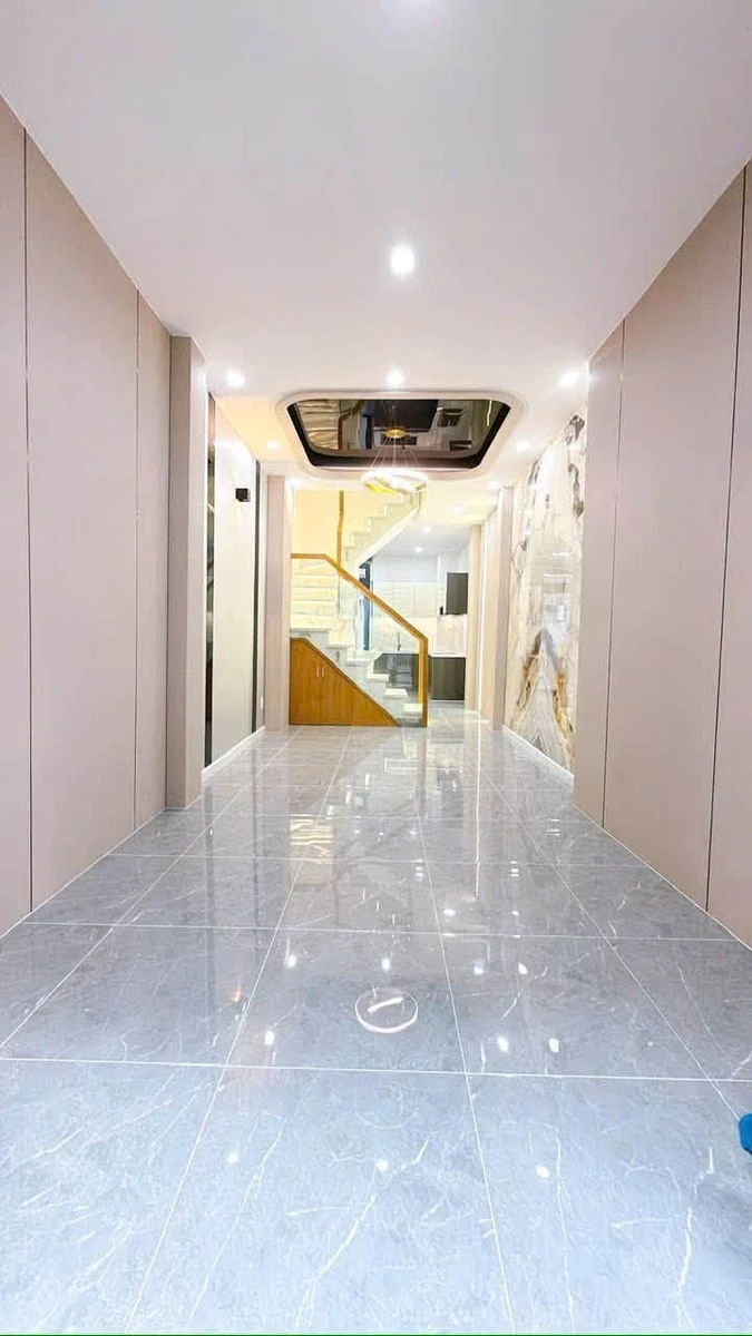 Bán nhà 3 tầng góc 34.2m² đường Vĩnh Hội Q4 - Ảnh thu nhỏ 3
