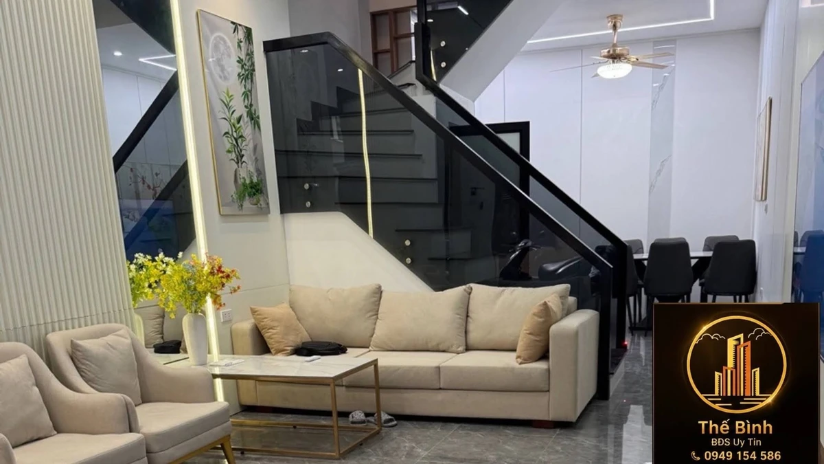 Bán nhà phân lô 45m² mặt tiền 4m Hoàng Văn Thái, Tân Phú, 13 tỷ - Ảnh 1