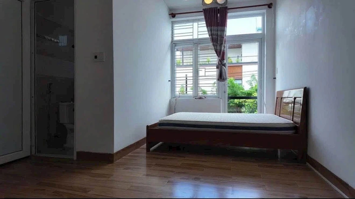 Bán nhà 4 tầng 60m2 mặt tiền Cao Xuân Dục, Đà Nẵng 7.9 tỷ - Ảnh thu nhỏ 4