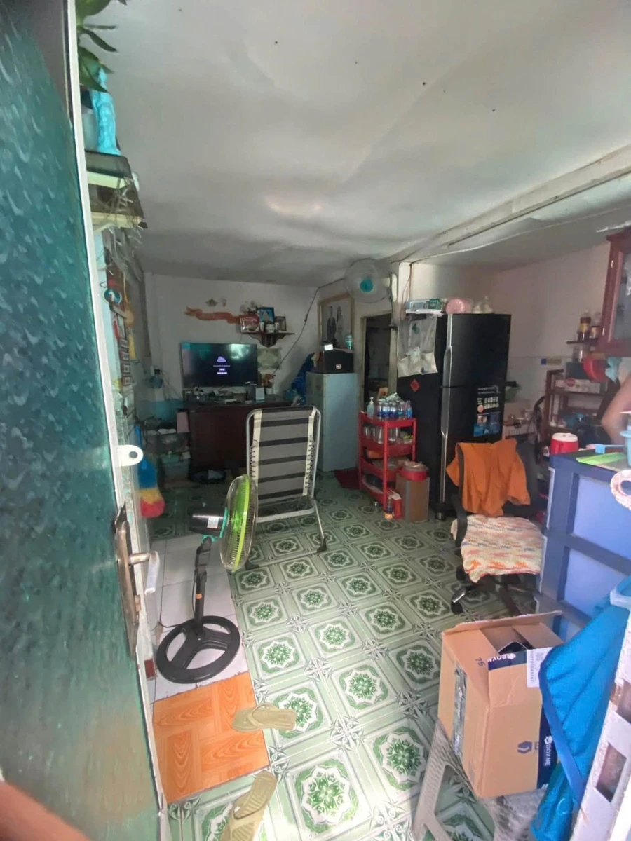 Bán nhà nát căn góc hẻm Cách Mạng Tháng Tám Quận 10, 50m², giá 6,3 tỷ - Ảnh thu nhỏ 3