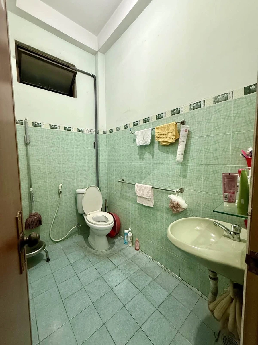 Bán nhà 130m² ngang 19m gần Nơ Trang Long, Phường 13, Bình Thạnh, giá 13,6 tỷ - Ảnh thu nhỏ 4