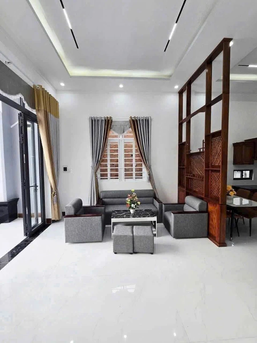 Bán nhà mái Thái 3PN 7x32m Tây Ninh 2 tỷ 350 triệu - Ảnh thu nhỏ 2