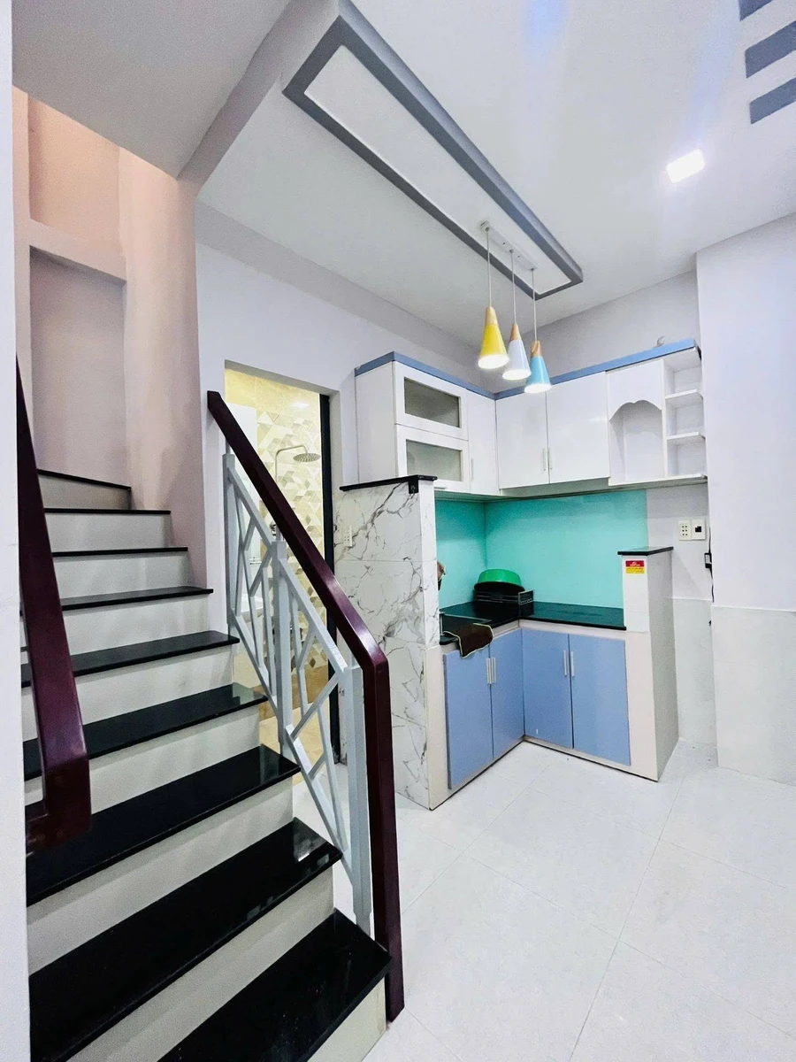 Bán nhà trệt lầu 30m2 hẻm thoáng, sổ hồng riêng, Phường Phú Định, Quận 8 - Ảnh thu nhỏ 3
