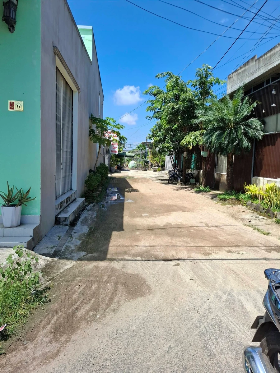 Bán nhà hẻm Trường Chinh Phú Thiện 200m² 1 tỷ 6 - Ảnh thu nhỏ 2