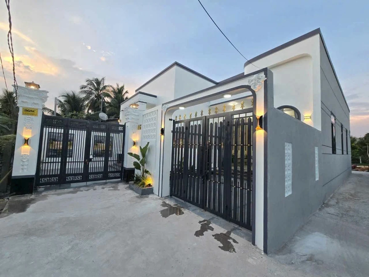 Bán nhà mới Phú Tân 85m2, 2 phòng ngủ, 1.35 tỷ - Ảnh 1