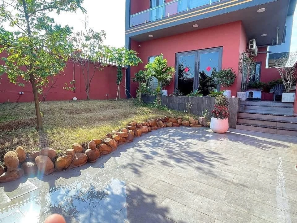 Bán biệt thự mặt phố Hà Khánh B, 243m², 4 tầng, 12.5 tỷ - Ảnh 1