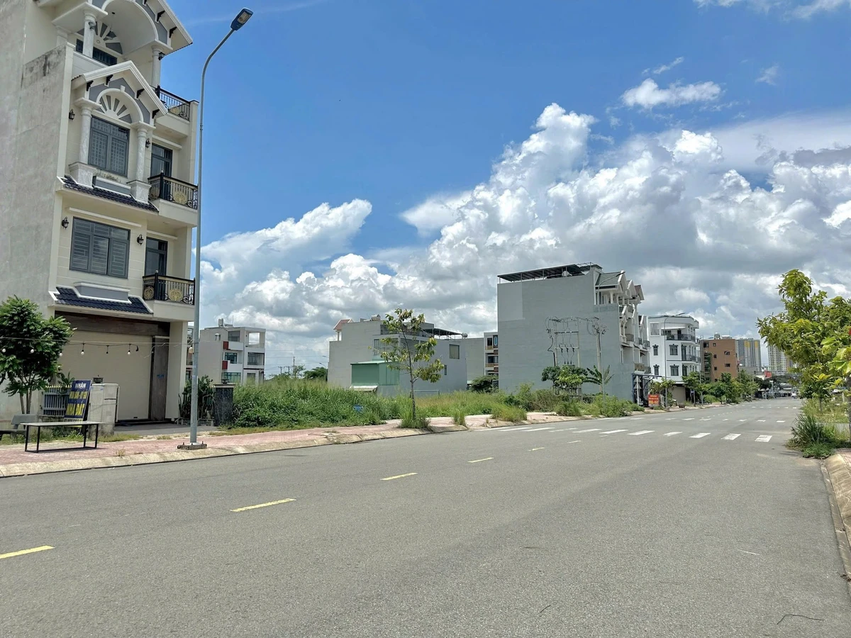 Bán đất 104,2m² Phú Hồng Thịnh Dĩ An 5,5 tỷ - Ảnh thu nhỏ 2