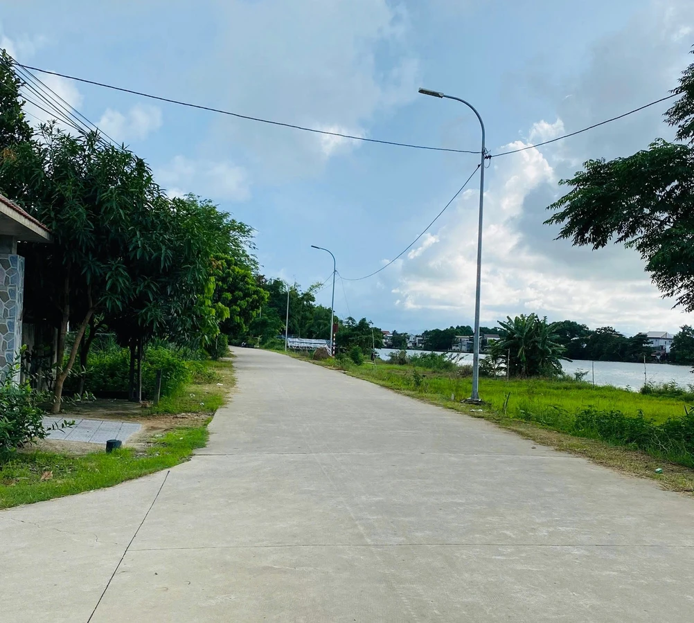 Bán lô góc 200m2 Thanh Vinh, Huế, 7 triệu/m2 - Ảnh 1