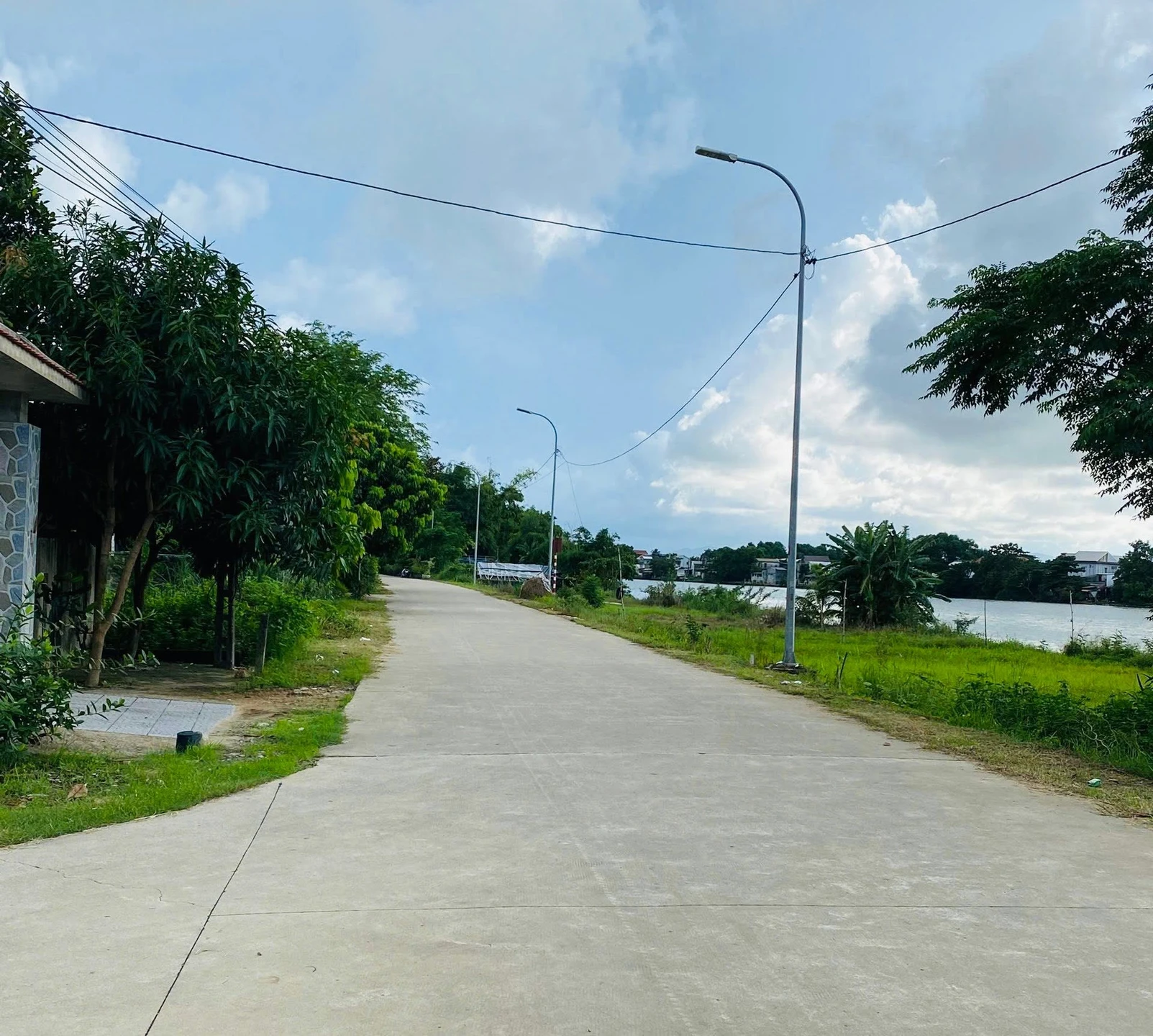Bán lô góc 200m2 Thanh Vinh, Huế, 7 triệu/m2 - Ảnh 1