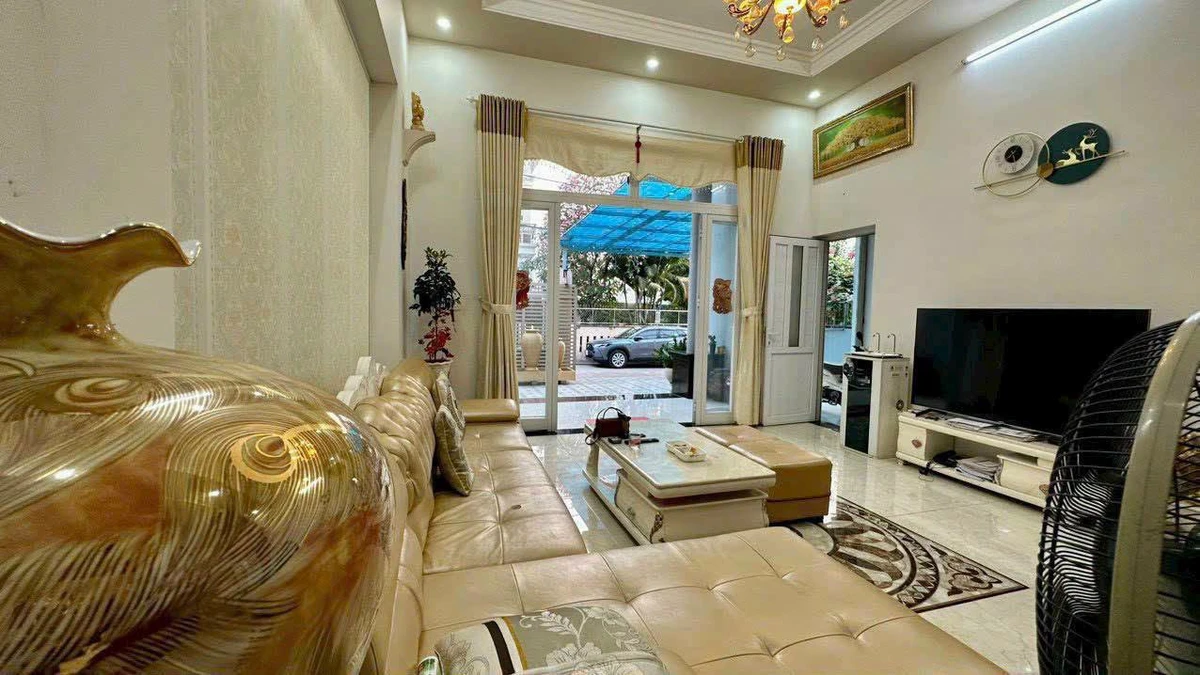 Bán biệt thự 1 lầu 1 trệt 248m² Biên Hoà - Ảnh 1